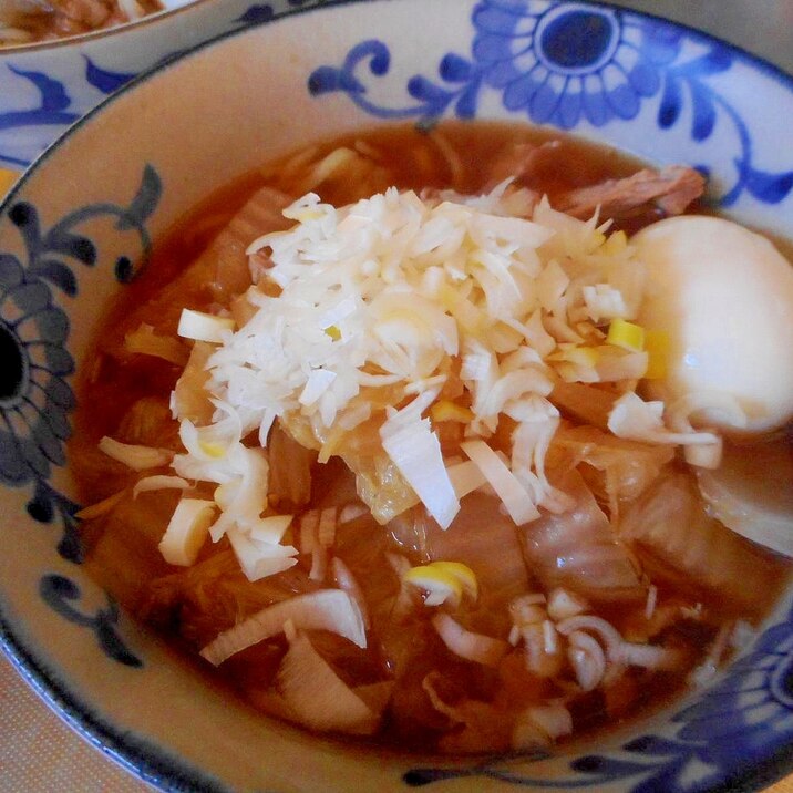 豚肉と白菜の生姜風味醤油ラーメン